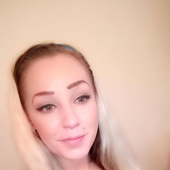 Meet your Posher, Whisper - Picture 1 of 1